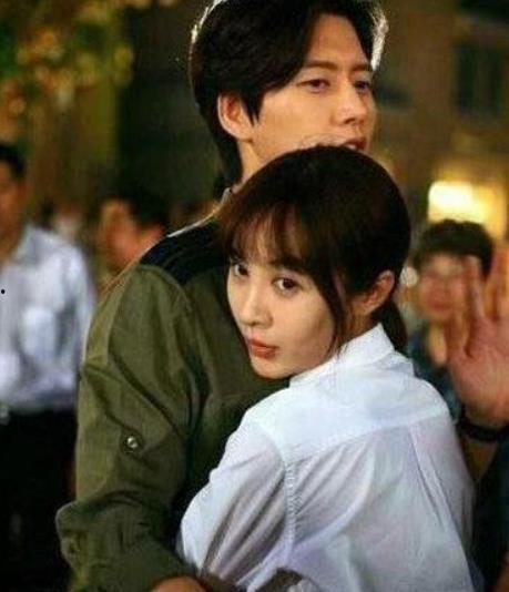 《惊全娱乐圈偷听我吃瓜》,揭秘惊全娱乐圈偷听我吃瓜背后的真相